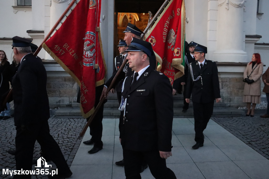Fotorelacja I: Msza Rezurekcyjna w Koziegłówkach - Wielkanoc 2026!