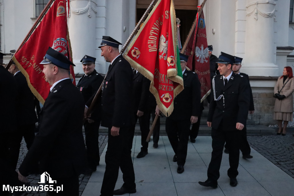 Fotorelacja I: Msza Rezurekcyjna w Koziegłówkach - Wielkanoc 2026!