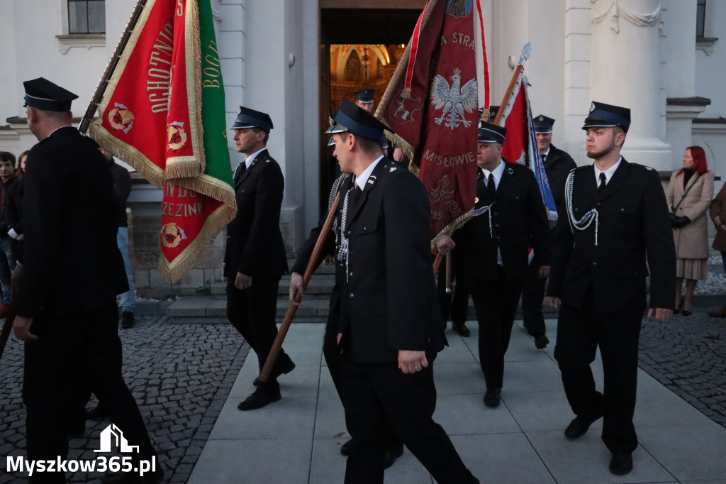 Fotorelacja I: Msza Rezurekcyjna w Koziegłówkach - Wielkanoc 2026!