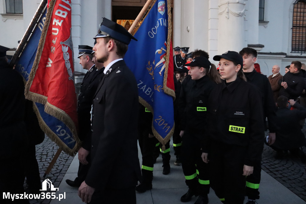 Fotorelacja I: Msza Rezurekcyjna w Koziegłówkach - Wielkanoc 2026!