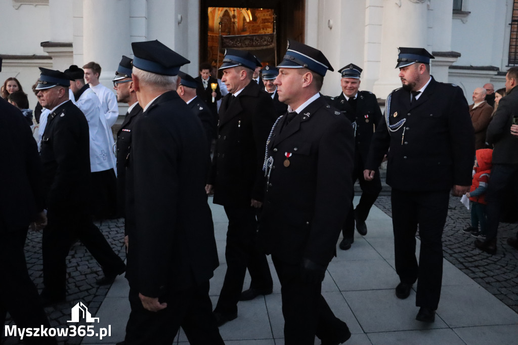 Fotorelacja I: Msza Rezurekcyjna w Koziegłówkach - Wielkanoc 2026!