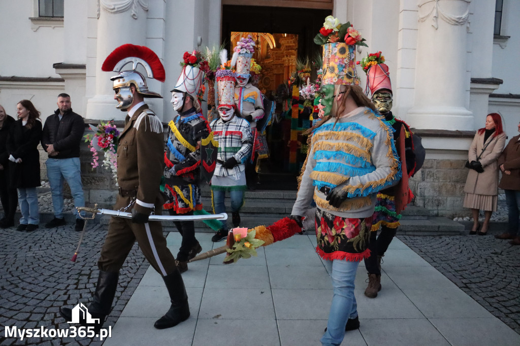 Fotorelacja I: Msza Rezurekcyjna w Koziegłówkach - Wielkanoc 2026!