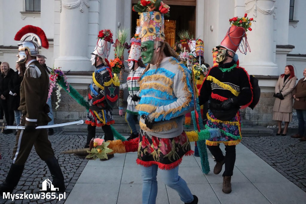 Fotorelacja I: Msza Rezurekcyjna w Koziegłówkach - Wielkanoc 2026!