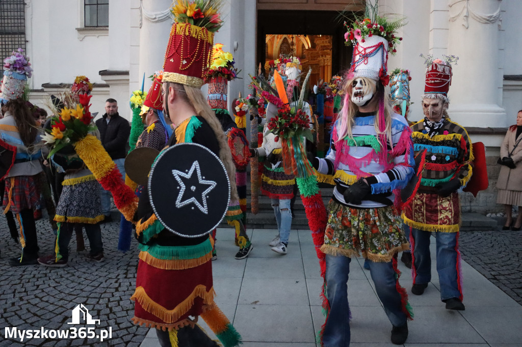 Fotorelacja I: Msza Rezurekcyjna w Koziegłówkach - Wielkanoc 2026!