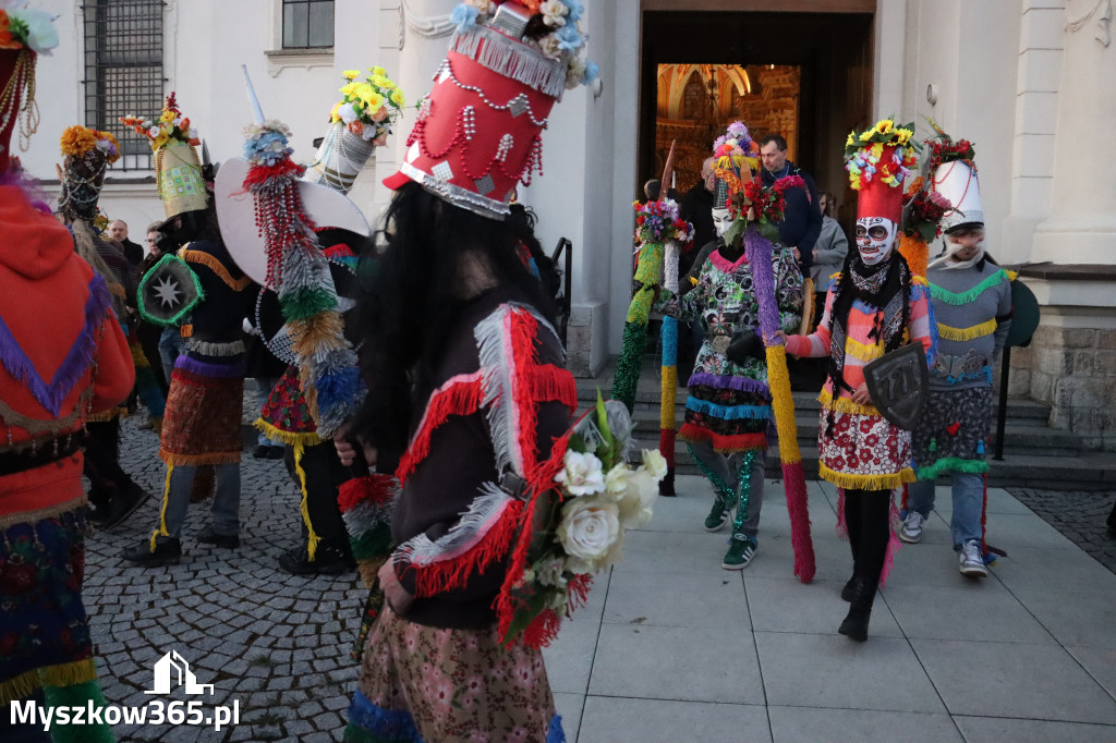 Fotorelacja I: Msza Rezurekcyjna w Koziegłówkach - Wielkanoc 2026!