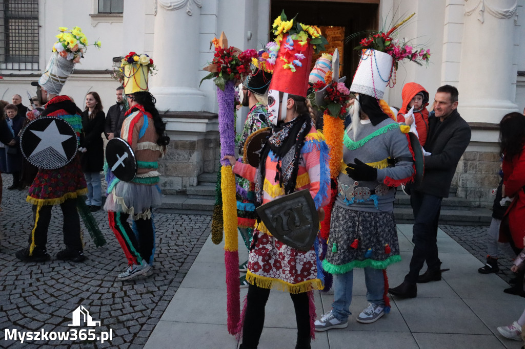 Fotorelacja I: Msza Rezurekcyjna w Koziegłówkach - Wielkanoc 2026!