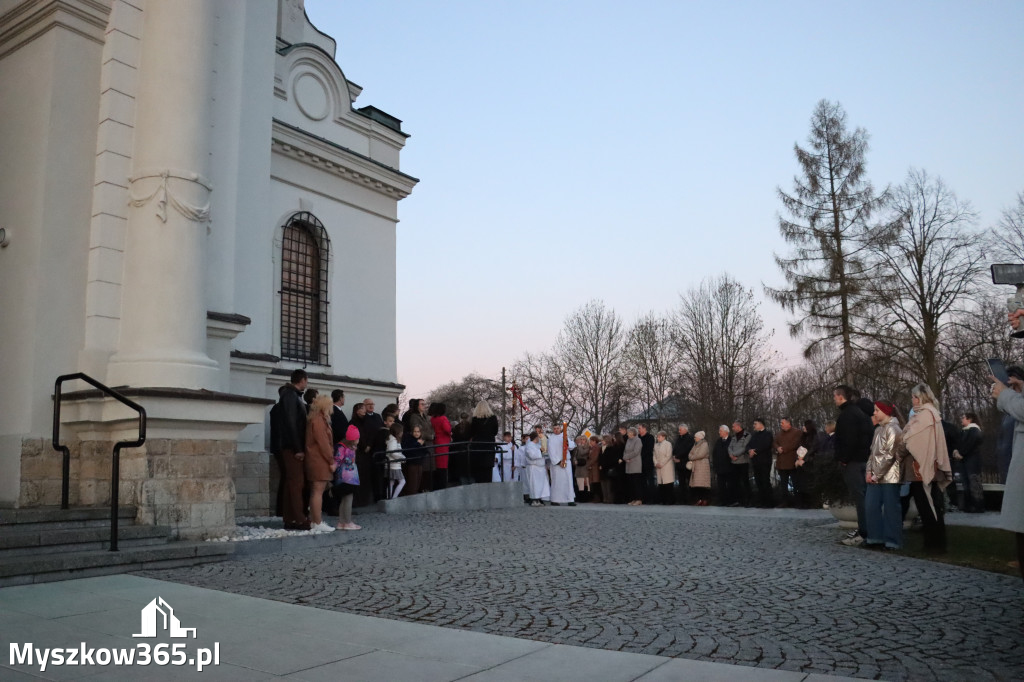 Fotorelacja I: Msza Rezurekcyjna w Koziegłówkach - Wielkanoc 2026!