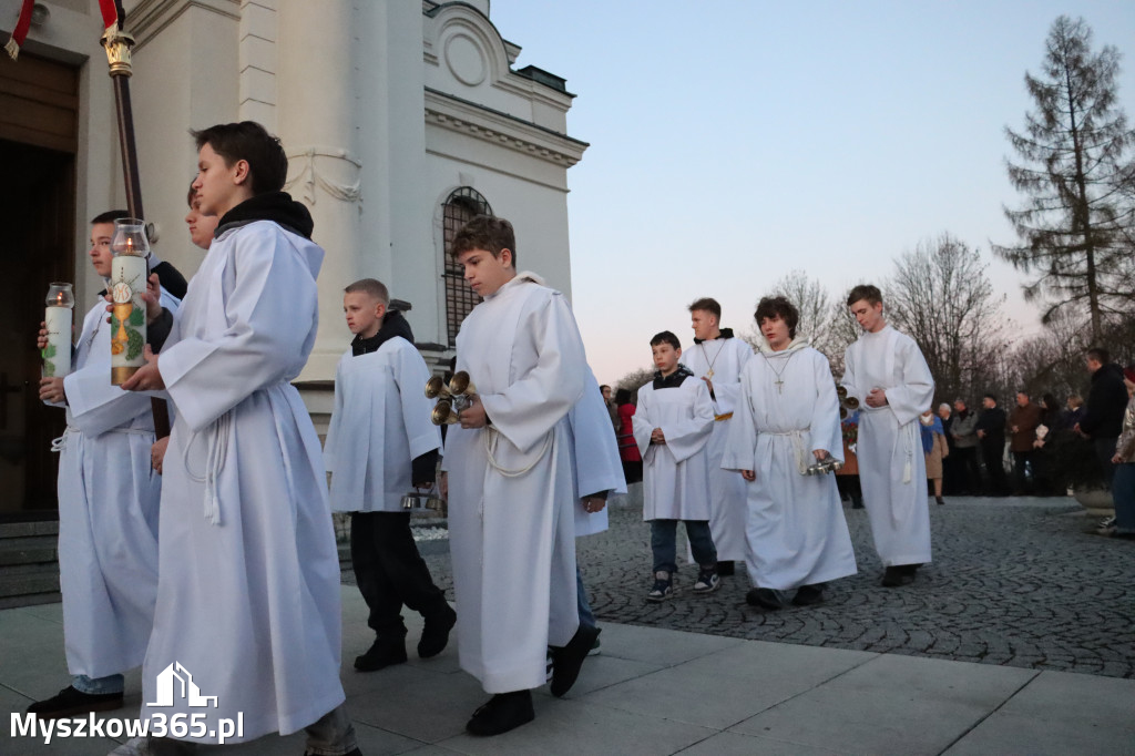 Fotorelacja I: Msza Rezurekcyjna w Koziegłówkach - Wielkanoc 2026!