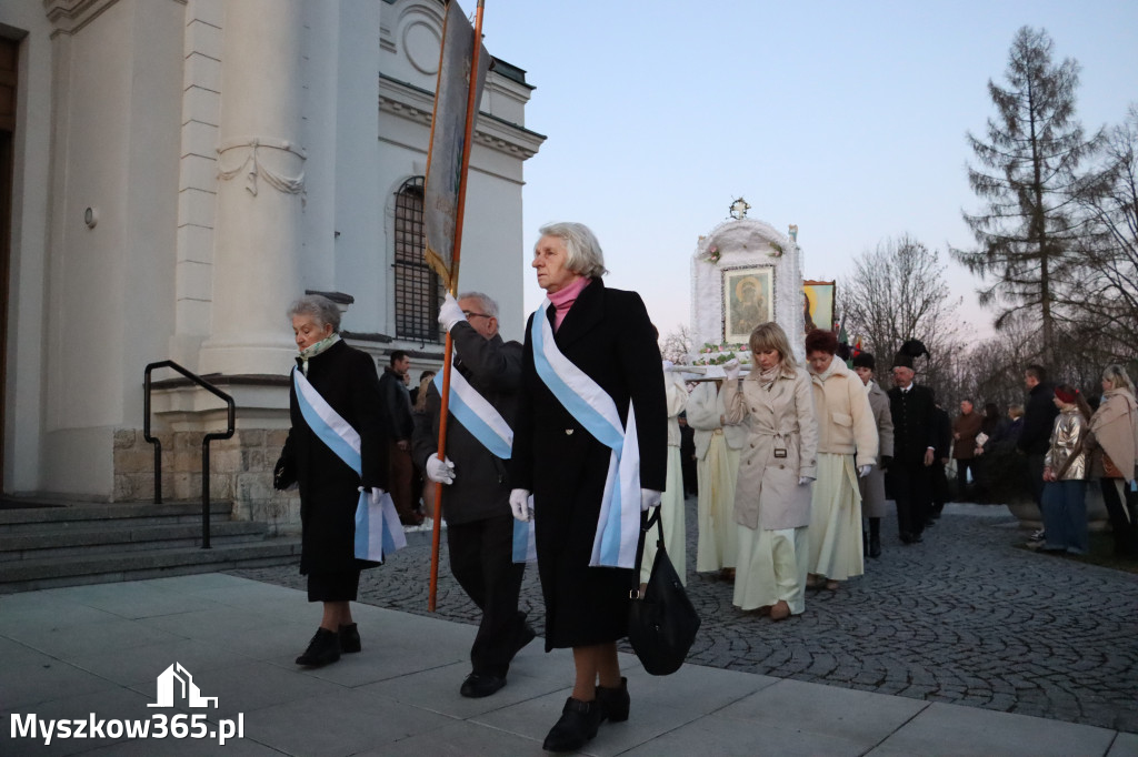 Fotorelacja I: Msza Rezurekcyjna w Koziegłówkach - Wielkanoc 2026!