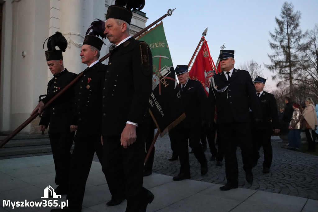 Fotorelacja I: Msza Rezurekcyjna w Koziegłówkach - Wielkanoc 2026!