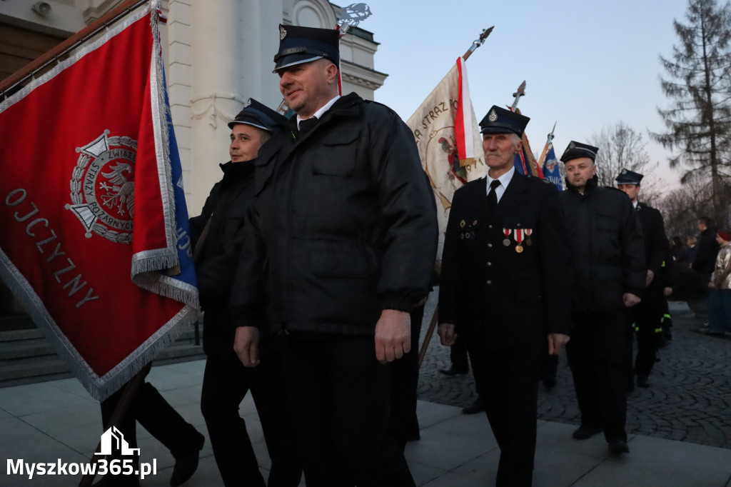 Fotorelacja I: Msza Rezurekcyjna w Koziegłówkach - Wielkanoc 2026!