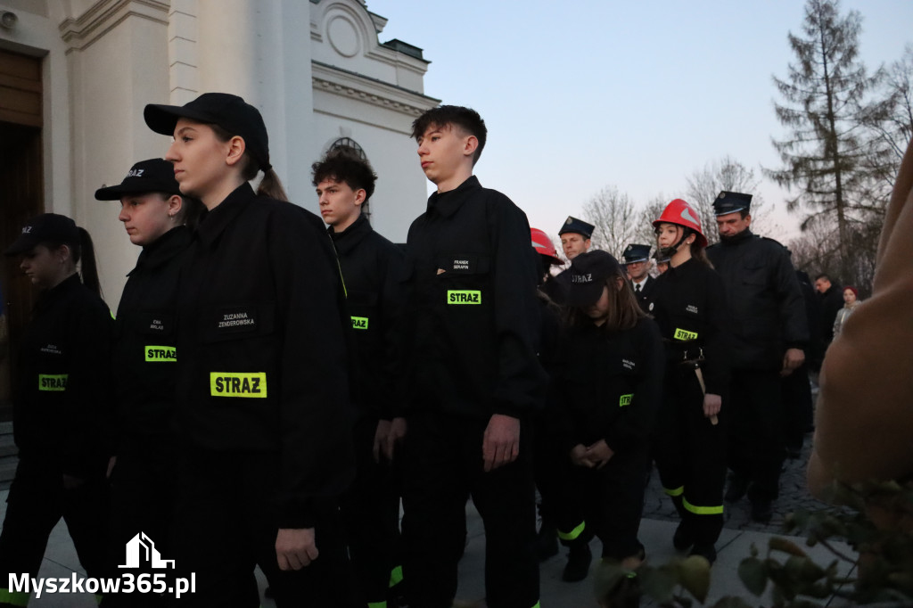 Fotorelacja I: Msza Rezurekcyjna w Koziegłówkach - Wielkanoc 2026!