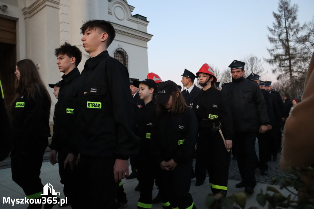 Fotorelacja I: Msza Rezurekcyjna w Koziegłówkach - Wielkanoc 2026!