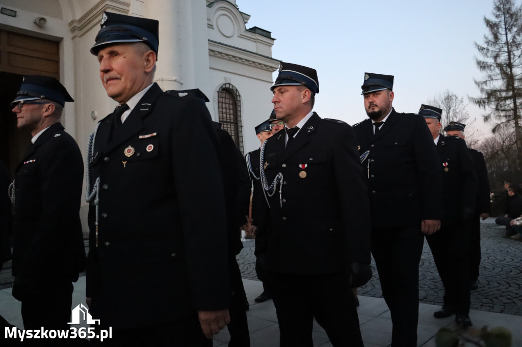 Fotorelacja I: Msza Rezurekcyjna w Koziegłówkach - Wielkanoc 2026!