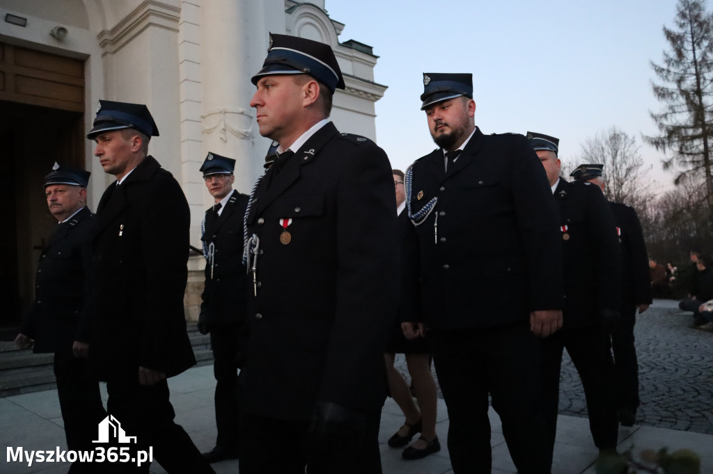 Fotorelacja I: Msza Rezurekcyjna w Koziegłówkach - Wielkanoc 2026!