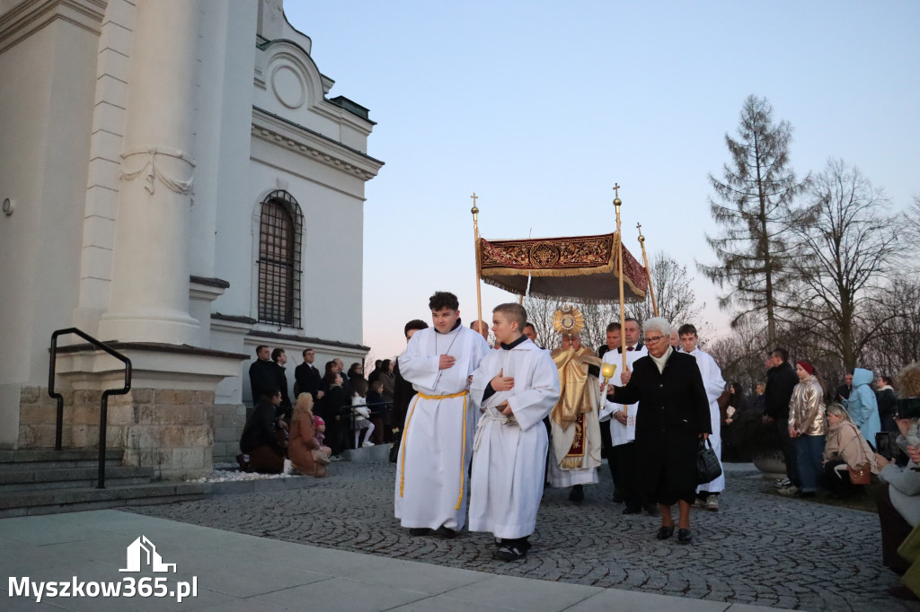 Fotorelacja I: Msza Rezurekcyjna w Koziegłówkach - Wielkanoc 2026!