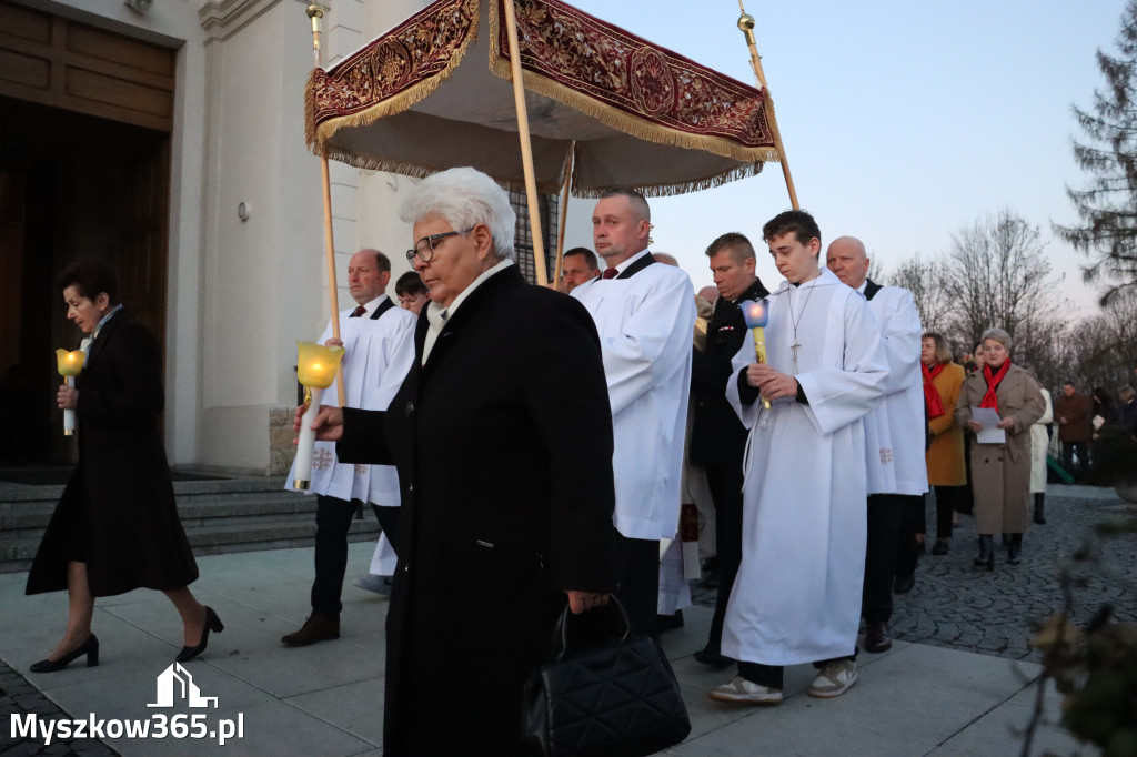 Fotorelacja I: Msza Rezurekcyjna w Koziegłówkach - Wielkanoc 2026!