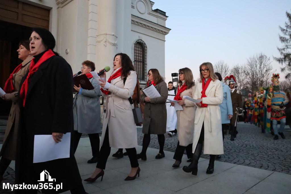 Fotorelacja I: Msza Rezurekcyjna w Koziegłówkach - Wielkanoc 2026!