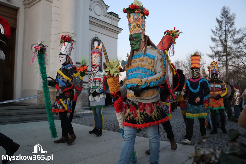 Fotorelacja I: Msza Rezurekcyjna w Koziegłówkach - Wielkanoc 2026!