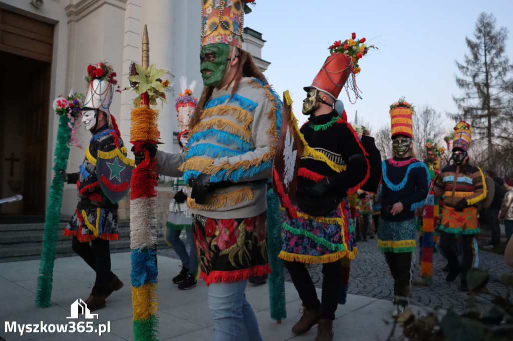 Fotorelacja I: Msza Rezurekcyjna w Koziegłówkach - Wielkanoc 2026!