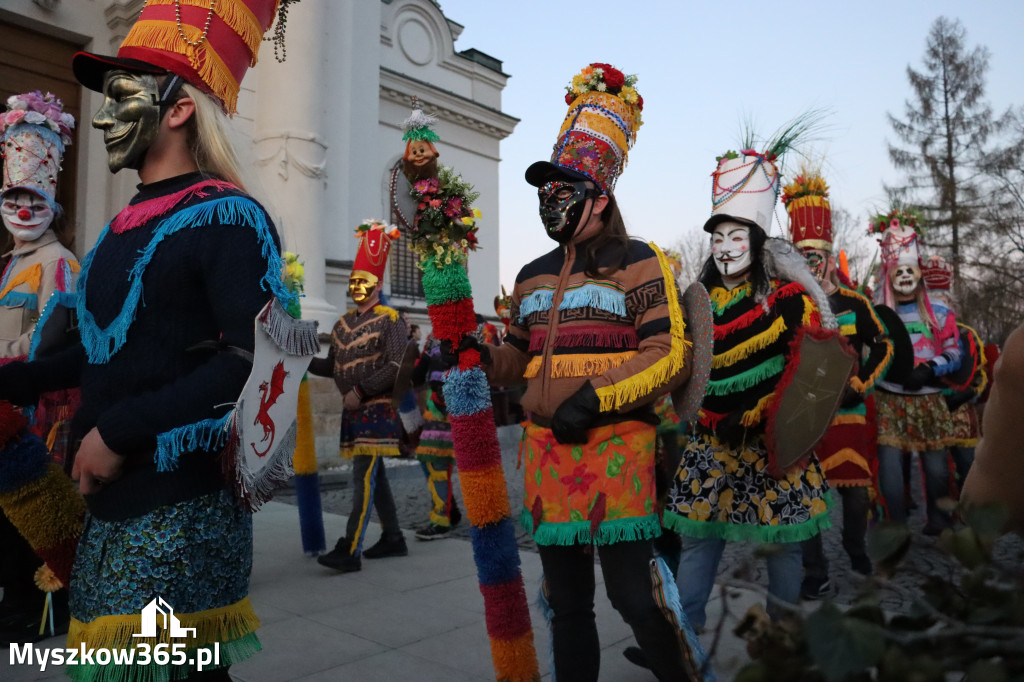 Fotorelacja I: Msza Rezurekcyjna w Koziegłówkach - Wielkanoc 2026!