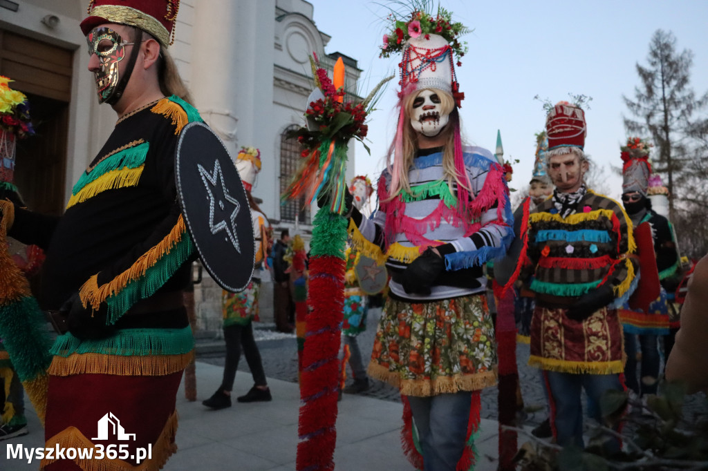 Fotorelacja I: Msza Rezurekcyjna w Koziegłówkach - Wielkanoc 2026!