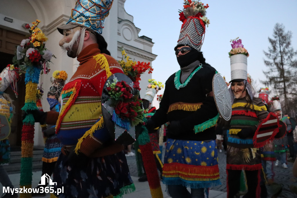 Fotorelacja I: Msza Rezurekcyjna w Koziegłówkach - Wielkanoc 2026!