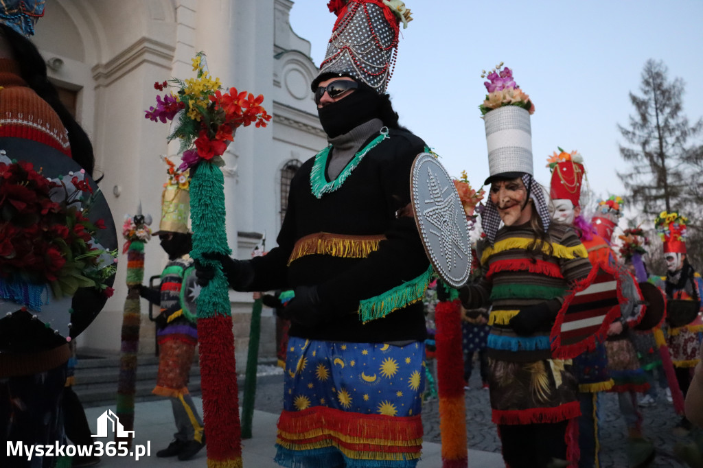 Fotorelacja I: Msza Rezurekcyjna w Koziegłówkach - Wielkanoc 2026!