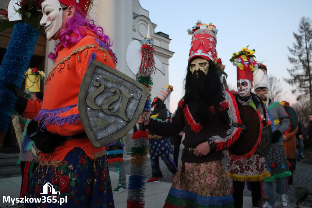 Fotorelacja I: Msza Rezurekcyjna w Koziegłówkach - Wielkanoc 2026!