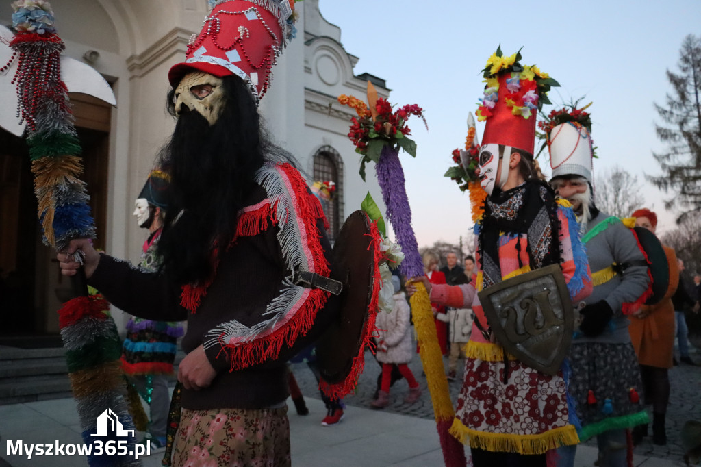 Fotorelacja I: Msza Rezurekcyjna w Koziegłówkach - Wielkanoc 2026!