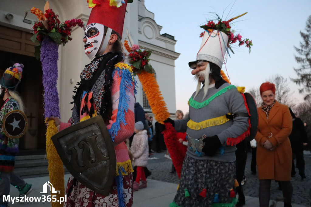 Fotorelacja I: Msza Rezurekcyjna w Koziegłówkach - Wielkanoc 2026!