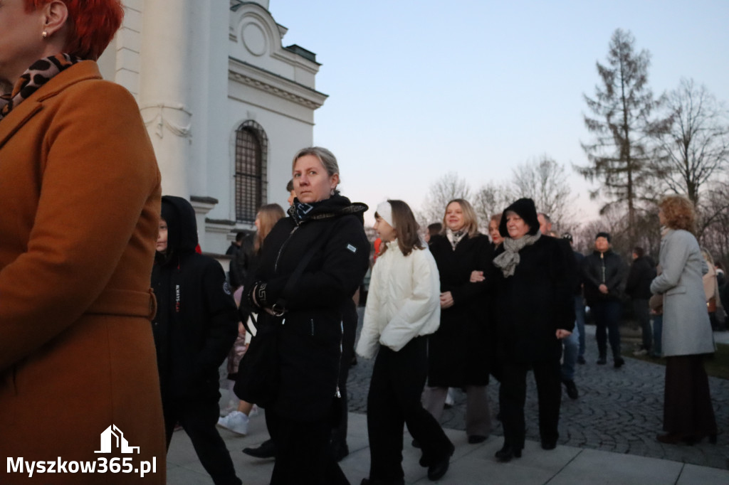 Fotorelacja I: Msza Rezurekcyjna w Koziegłówkach - Wielkanoc 2026!