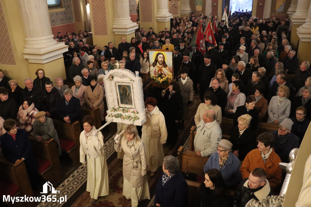 Fotorelacja II: Msza Rezurekcyjna w Koziegłówkach - Wielkanoc 2026!