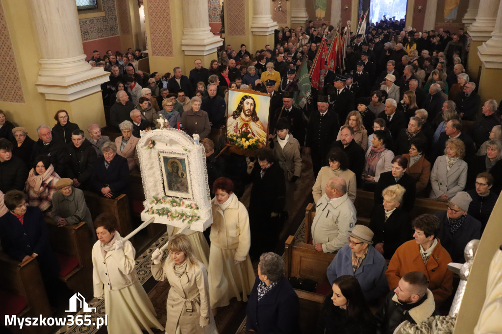 Fotorelacja II: Msza Rezurekcyjna w Koziegłówkach - Wielkanoc 2026!