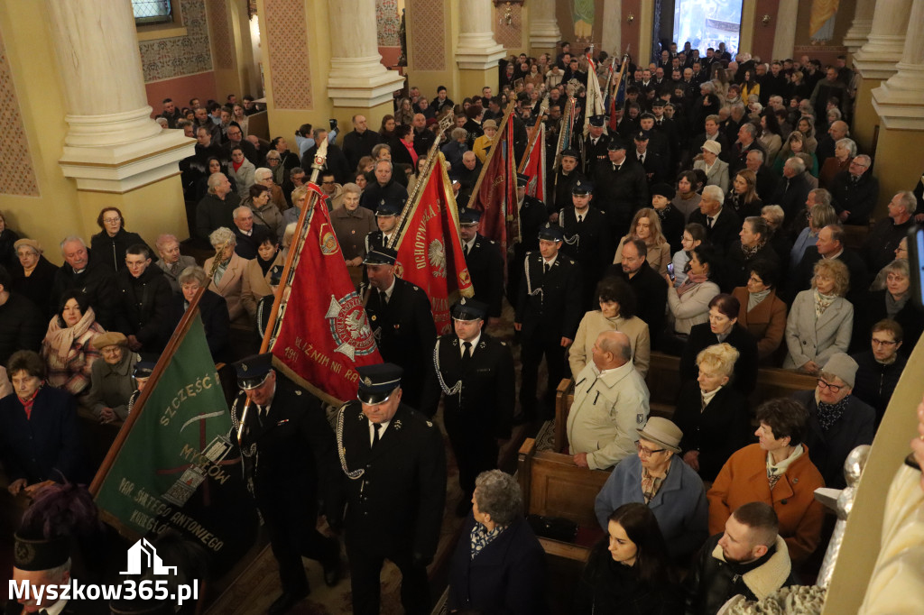 Fotorelacja II: Msza Rezurekcyjna w Koziegłówkach - Wielkanoc 2026!
