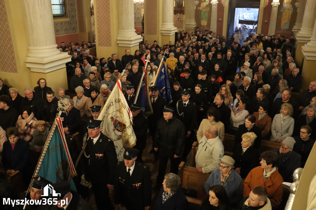 Fotorelacja II: Msza Rezurekcyjna w Koziegłówkach - Wielkanoc 2026!