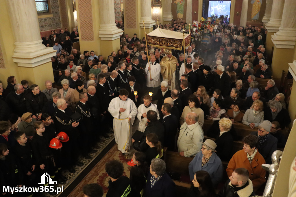 Fotorelacja II: Msza Rezurekcyjna w Koziegłówkach - Wielkanoc 2026!