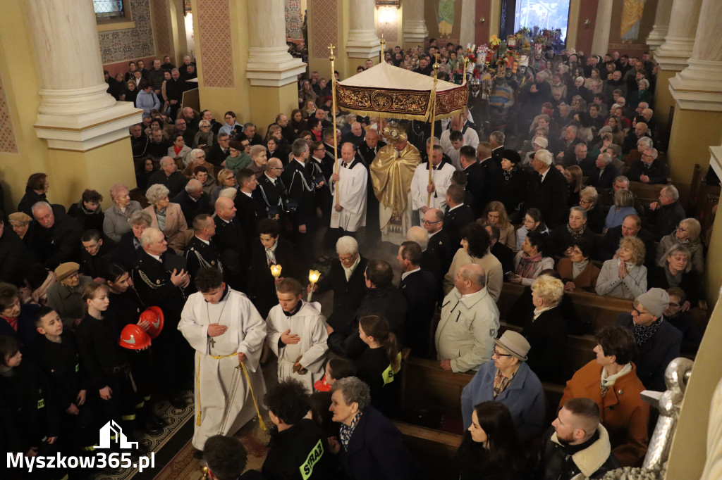 Fotorelacja II: Msza Rezurekcyjna w Koziegłówkach - Wielkanoc 2026!