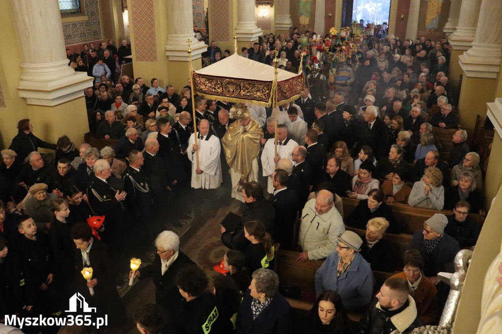 Fotorelacja II: Msza Rezurekcyjna w Koziegłówkach - Wielkanoc 2026!