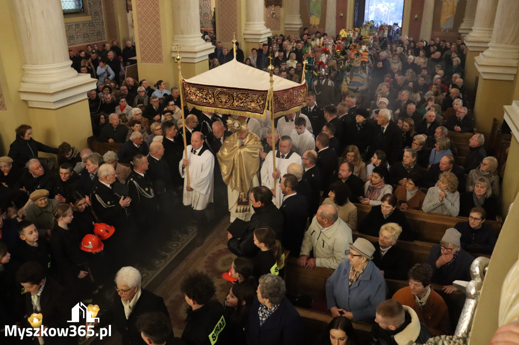 Fotorelacja II: Msza Rezurekcyjna w Koziegłówkach - Wielkanoc 2026!