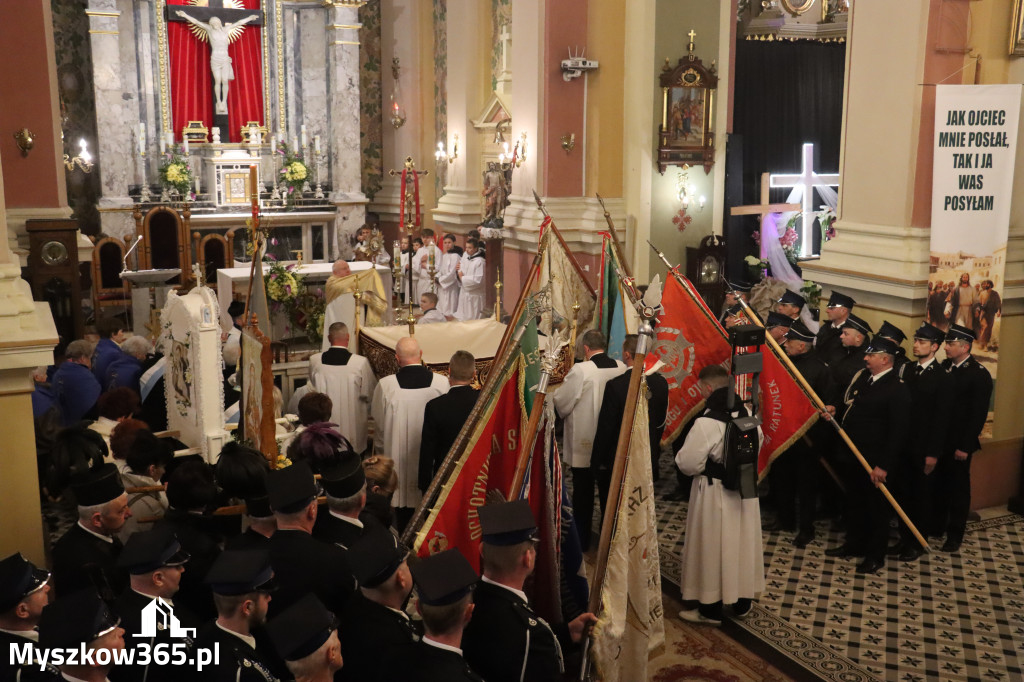 Fotorelacja II: Msza Rezurekcyjna w Koziegłówkach - Wielkanoc 2026!