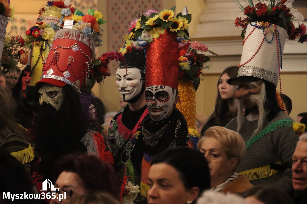 Fotorelacja II: Msza Rezurekcyjna w Koziegłówkach - Wielkanoc 2026!