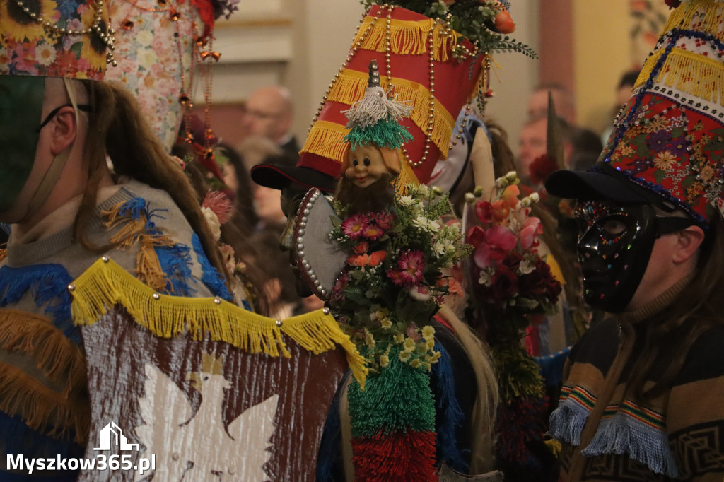 Fotorelacja II: Msza Rezurekcyjna w Koziegłówkach - Wielkanoc 2026!