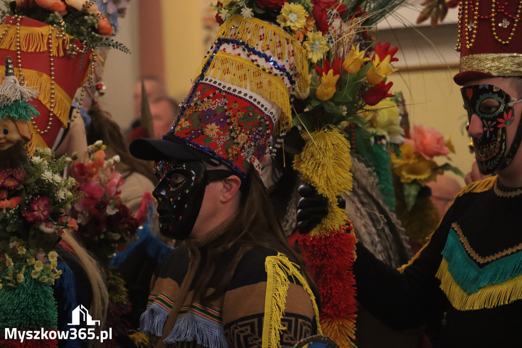 Fotorelacja II: Msza Rezurekcyjna w Koziegłówkach - Wielkanoc 2026!