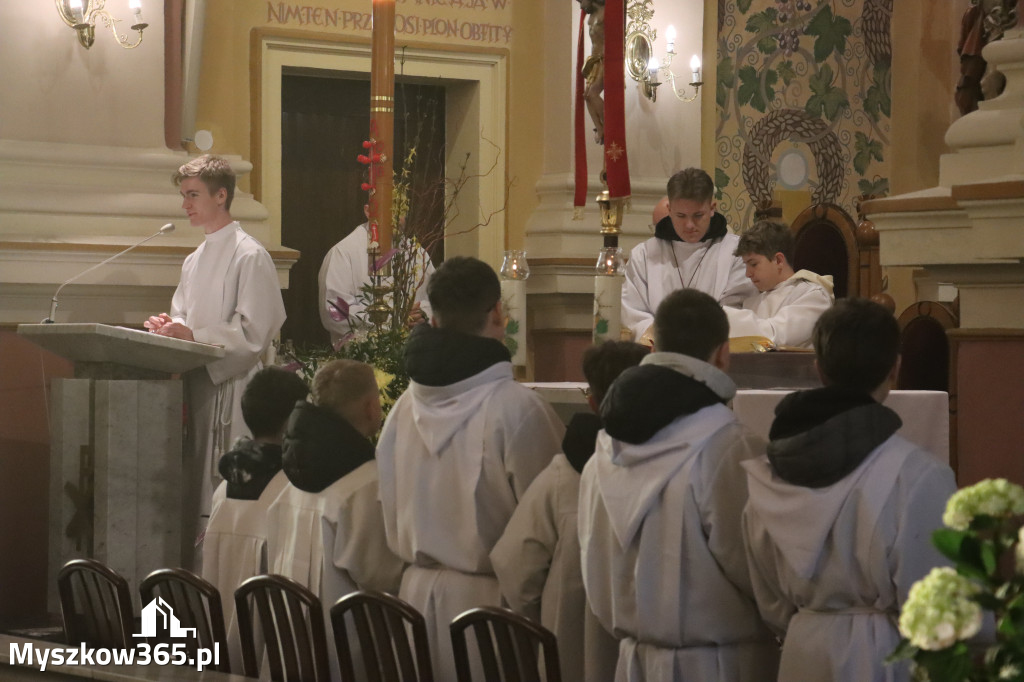 Fotorelacja II: Msza Rezurekcyjna w Koziegłówkach - Wielkanoc 2026!