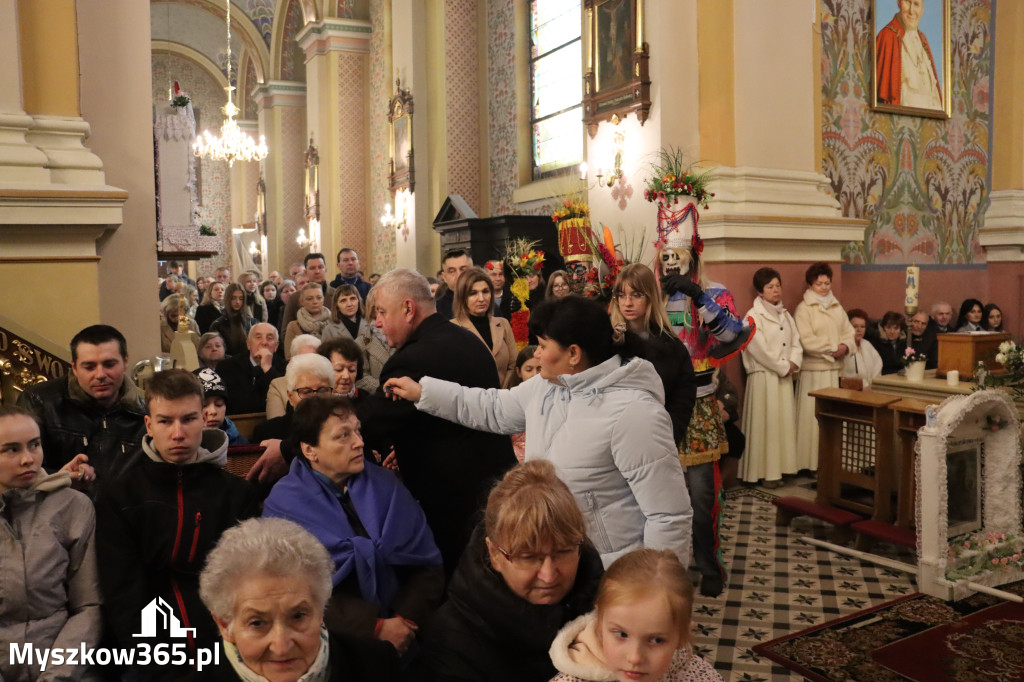 Fotorelacja II: Msza Rezurekcyjna w Koziegłówkach - Wielkanoc 2026!