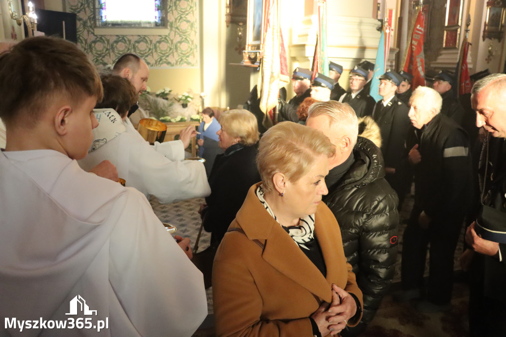 Fotorelacja II: Msza Rezurekcyjna w Koziegłówkach - Wielkanoc 2026!