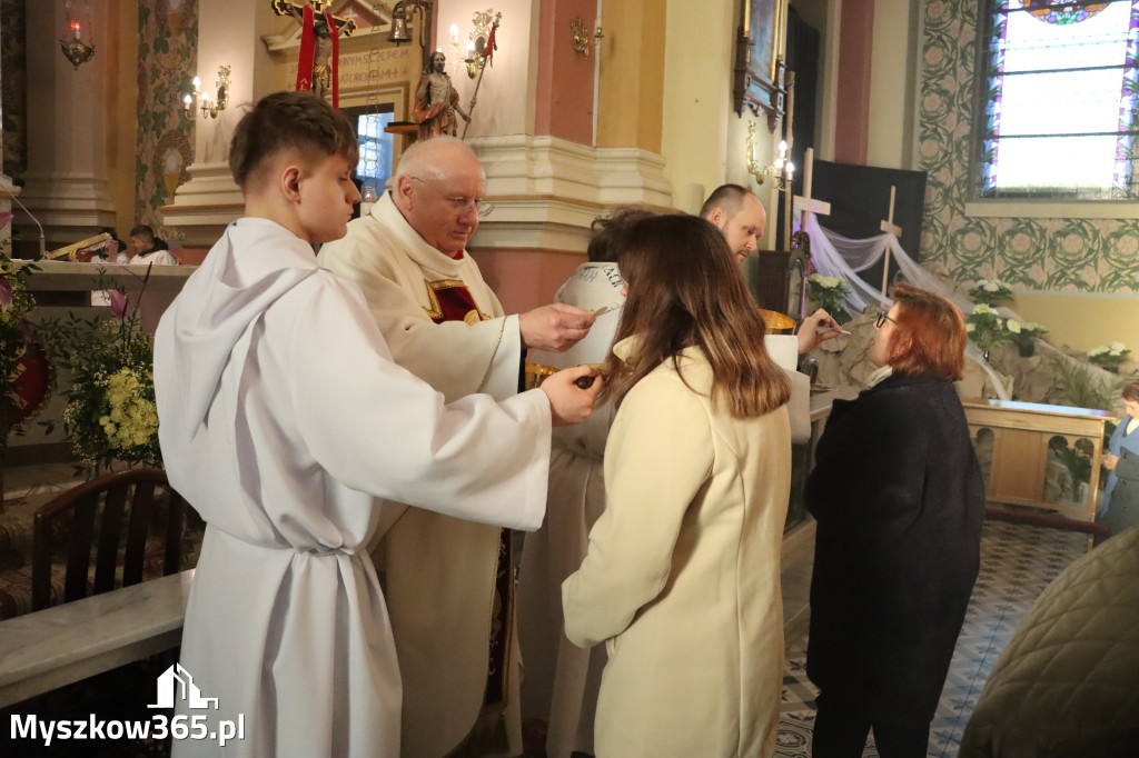 Fotorelacja II: Msza Rezurekcyjna w Koziegłówkach - Wielkanoc 2026!