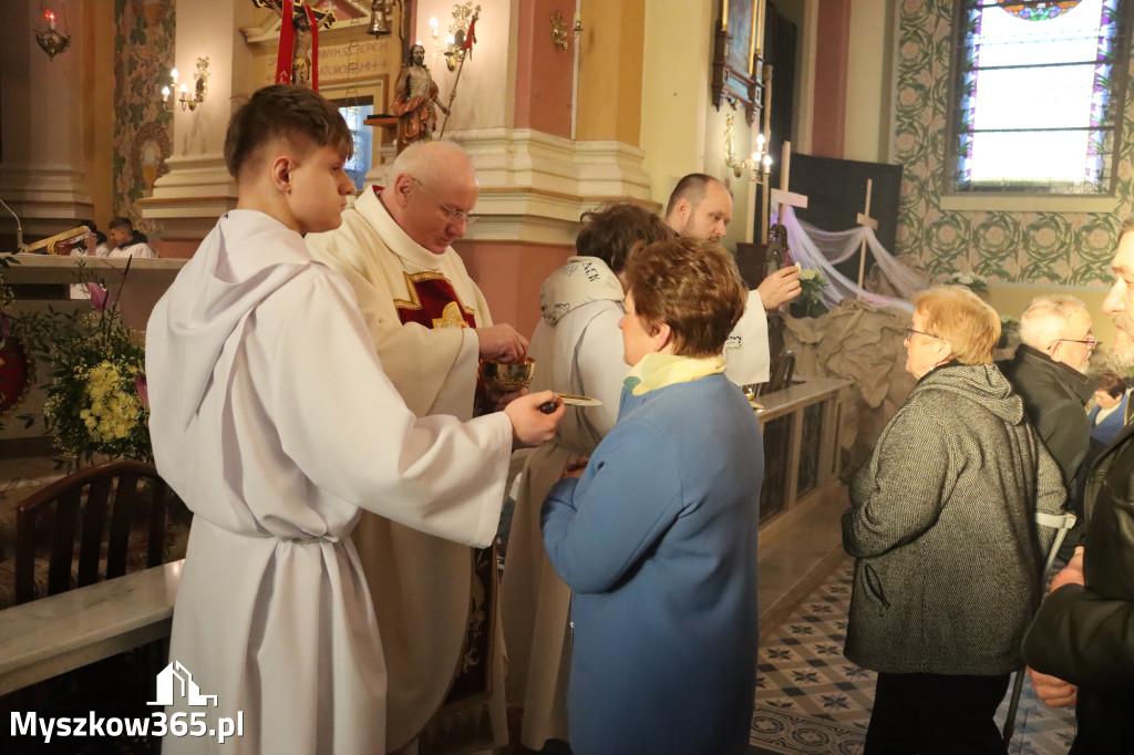 Fotorelacja II: Msza Rezurekcyjna w Koziegłówkach - Wielkanoc 2026!