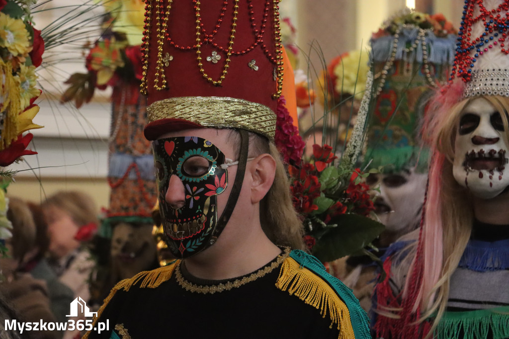 Fotorelacja II: Msza Rezurekcyjna w Koziegłówkach - Wielkanoc 2026!